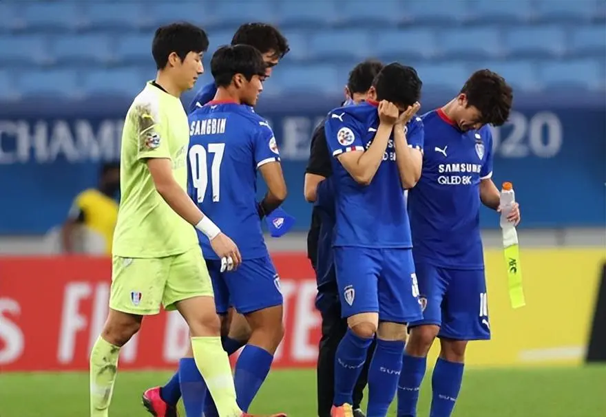 开云体育-关于强强出对争夺胜利，谁能最终笑到最后的信息